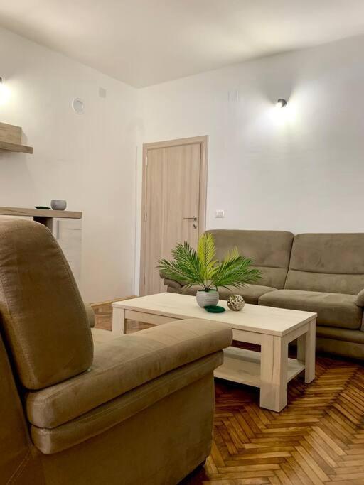 Central City Apartment Skopje Exterior foto